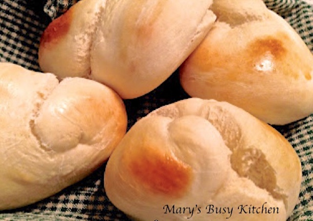 Quick Homemade Dinner Rolls ~ Gluten-free option