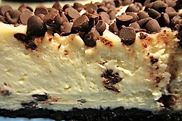 chocolate chip cheesecake with gluten-free option