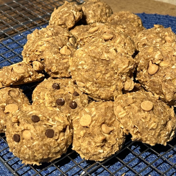 peanut butter super healthy oat cookies