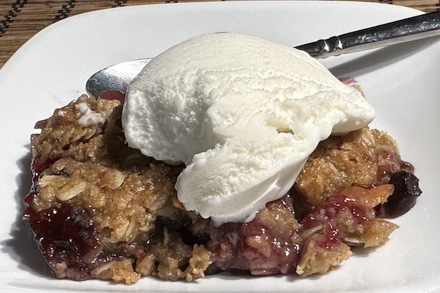 apple pear blueberry crisp with gluten and dairy-free options