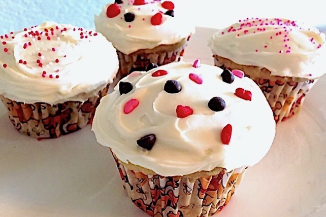 gluten-free vanilla cupcakes