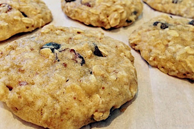 gf super soft coconut oat cookies