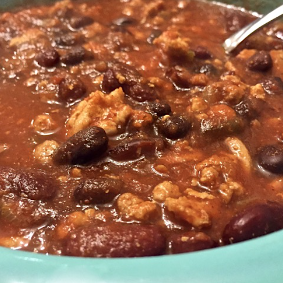Chili In The Slow Cooker ~ A Favorite Week Night Dinner