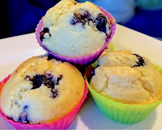 fresh blueberry muffins with allergy-friendly options