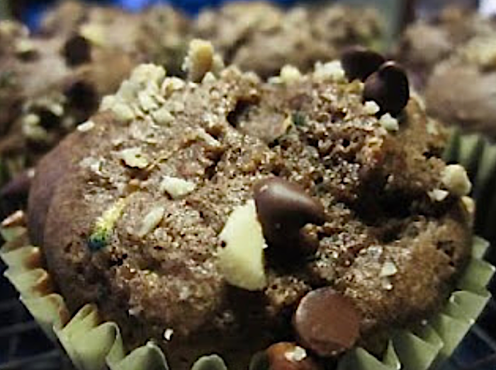 Gluten-free chocolate zucchini cupcake with less sugar.