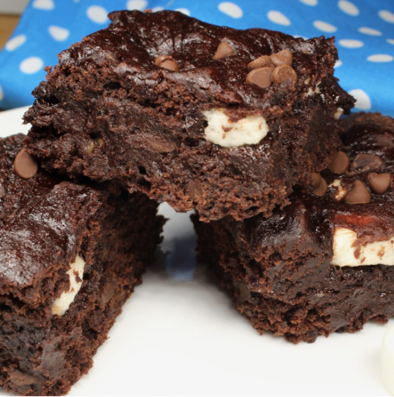 Nearly No-Fat S’more Brownies ~ Reduced sugar option