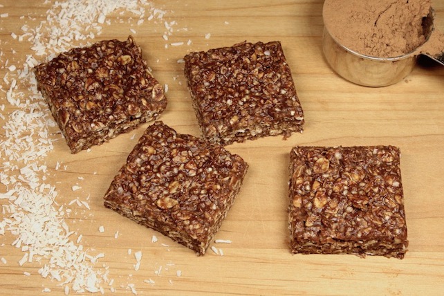 quinoa and oat no-bake bars