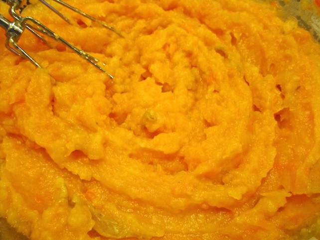 Mashed potatoes and carrots