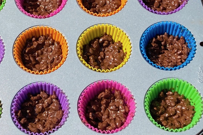 No-bake chocolate krispie shells