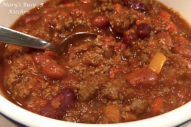 Healthy and easy homemade chili