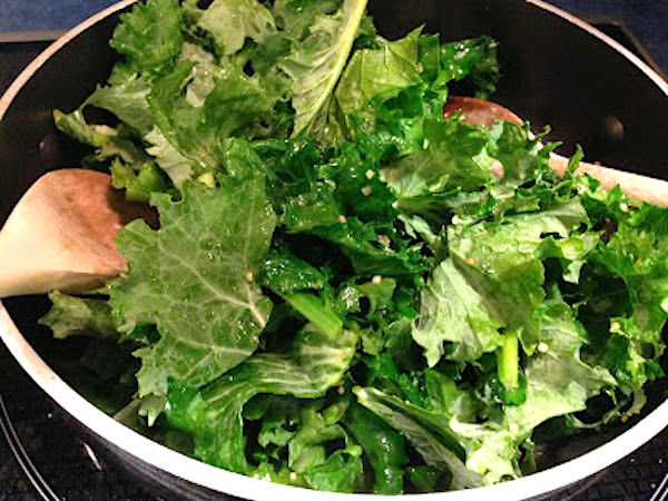 quick and easy sauteed kale