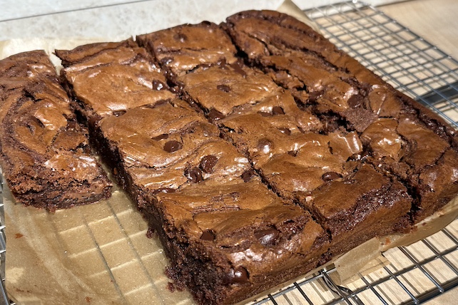 Gluten-free chewy Nutella brownies