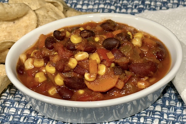 smoky mt. chili, a quick and easy meatless recipe