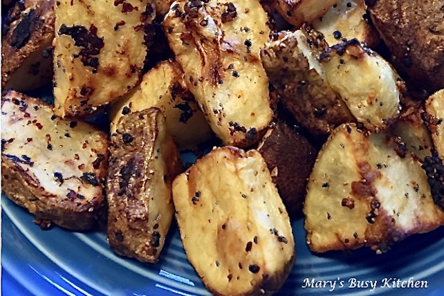 crispy potato wedges, seasoned, homemade, gluten-free